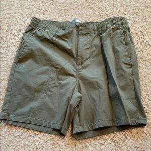 Men's Olive Green Shorts